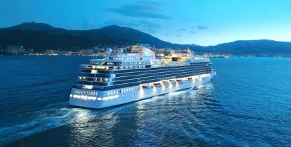 Navio Allura, da Oceania Cruises, no Mediterrâneo
