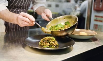Como reverter cultura tóxica da cozinha francesa copiada no mundo todo