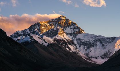 Com Everest de fora, Nepal anuncia escalada gratuita em quase 100 montanhas