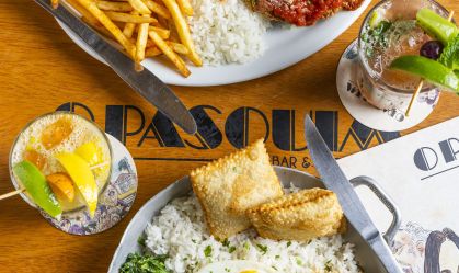 O Pasquim Bar e Prosa chega a aeroporto do Rio com comida de boteco