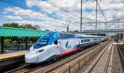 Trem de alta velocidade deve ser inaugurado nos EUA após anos de atraso