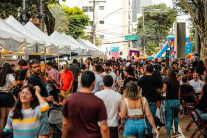 Público no Brooklin Taste SP