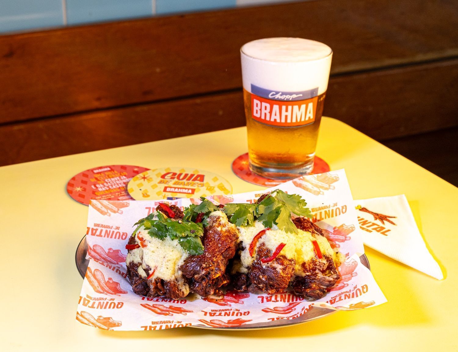 Guia de Bares Brahma é lançado em seis cidades com menu especial de 15 de setembro a 15 de outubro • Divulgação