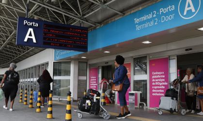 Brasil supera meta de entrada de turistas estrangeiros para 2025