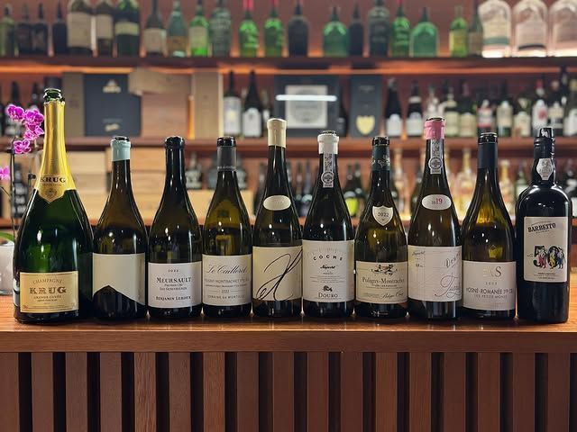 O Gaveto tem uma seleção de vinhos com grandes clássicos portugueses • Instagram/O Gaveto