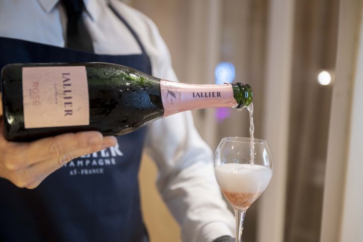Lallier Brut Rosé é um dos rótulos da centenária marca francesa • Rodrigo Zorzi