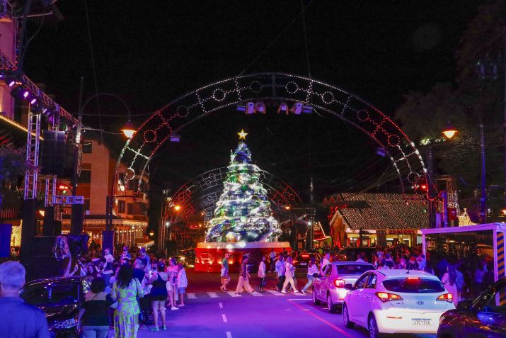 Acendimento das Luzes é uma atração gratuita do evento • Cleiton Thiele/SerraPress