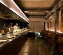 Você pagaria para comer em pé? Essa é a proposta do Standing Sushi Bar