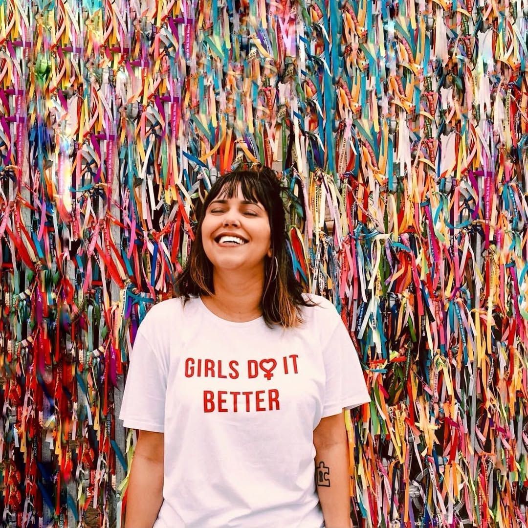 Luly Mendonça é criadora de conteúdo e nome por trás do brechó Cadê Minha Lambreta • Instagram/Luly Mendonça
