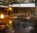 Nudez completa: como é visitar fonte termal no Japão