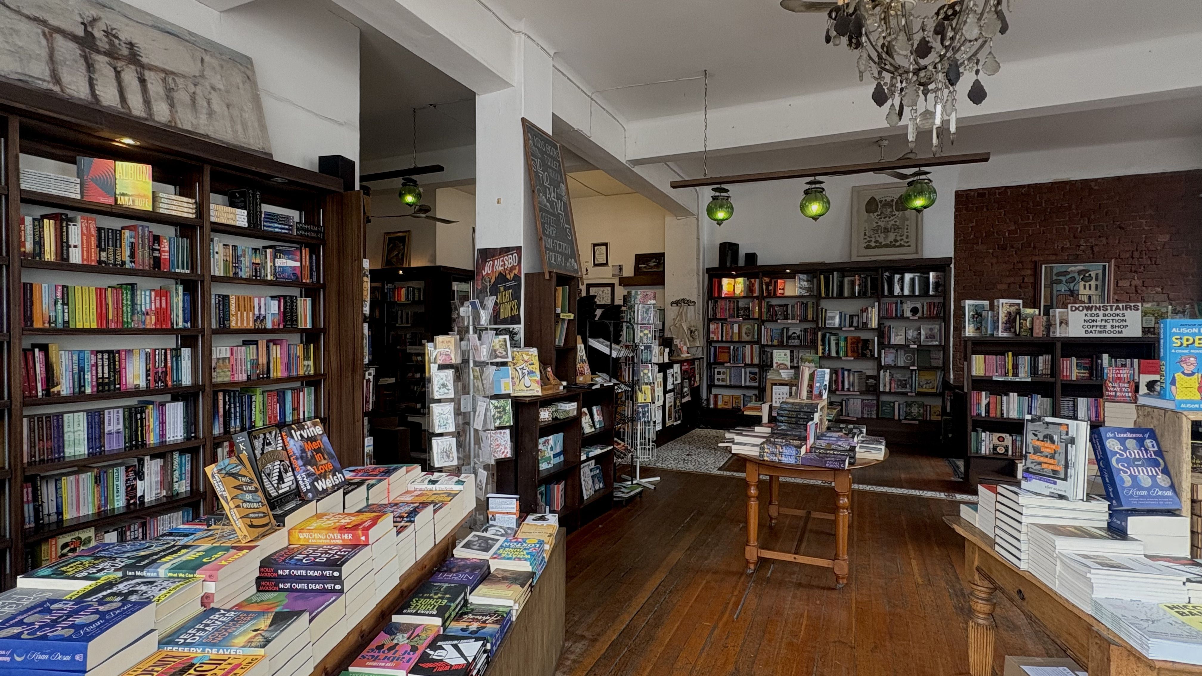 The Book Lounge: espaço interno da livraria