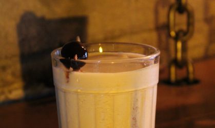 Falsificação de bebidas leva bar no centro de São Paulo a repensar o menu