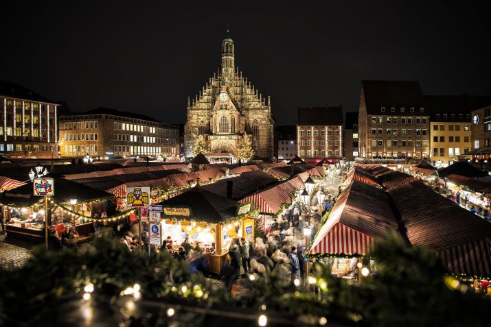 Nuremberg, na Alemanha, sedia o tradicional mercado natalino Christkindlesmarkt • Florian Trykowski