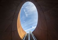 Nova estação de metrô em Nápoles mistura arte e arquitetura