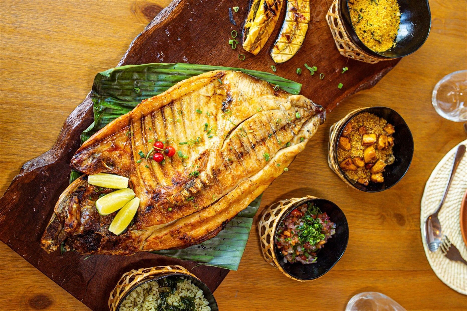 Confira uma seleção de endereços que servem a comida típica de Belém. Na foto, peixe da Casa do Saulo Onze Janelas