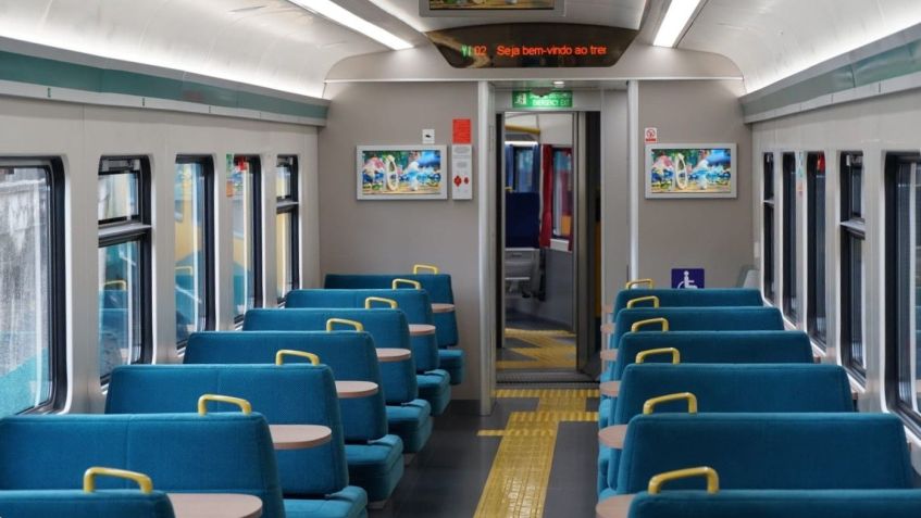 Interior de um dos vagões do trem, que possui classes executiva, econômica, vagão-restaurante e lanchonete • Divulgação/Vale