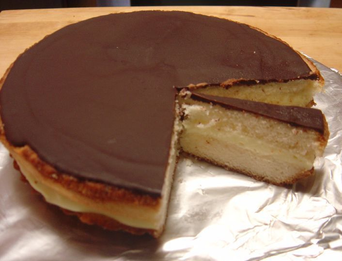 Boston Cream Pie é a sobremesa oficial do estado de Massachusetts • Wikimedia Commons
