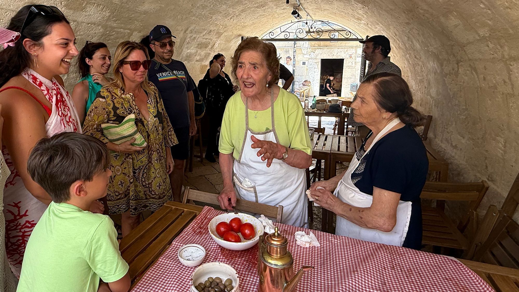 avo-italiana-teresa-calia-influenciadora