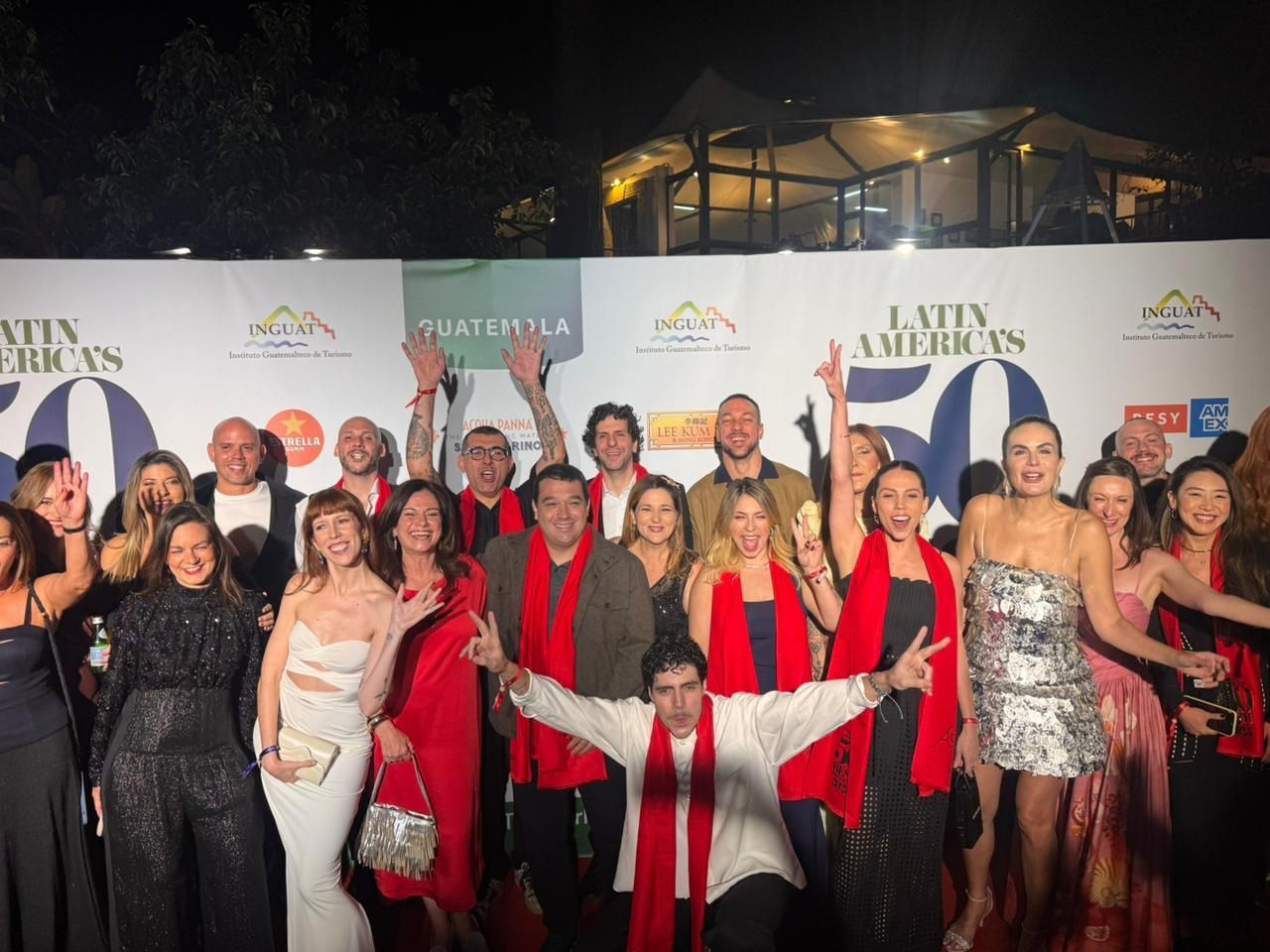 Chefs brasileiros na cerimônia do Latin America's 50 Best Restaurants 2025