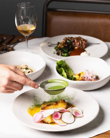 Lilia é uma joia no coração do Rio, no bairro da Lapa • Instagram/Lilia Restaurante