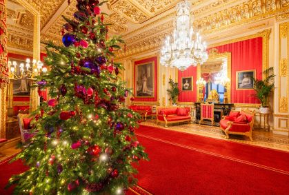 Palácios da família real britânica ganham decorações e eventos de Natal