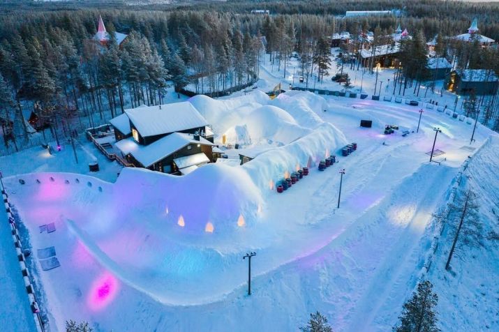 Parque de gelo fica localizado na Vila do Papai Noel • Instagram/Snowman World