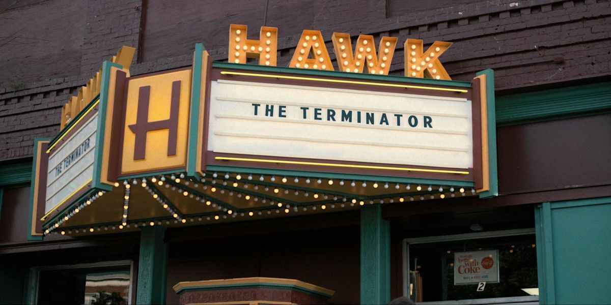 O cinema de Hawkins foi gravado no Bradley's Olde Tavern em Jackson, na Geórgia • Netflix