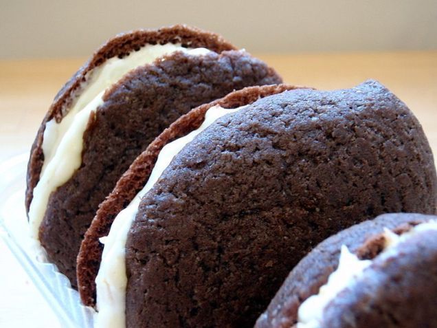 Whoopie Pie é doce tradicional da Nova Inglaterra e Pensilvânia • Wikimedia Commons