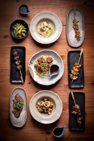 Pratos do Chiisai Izakaya • Mário Rodrigues Jr.