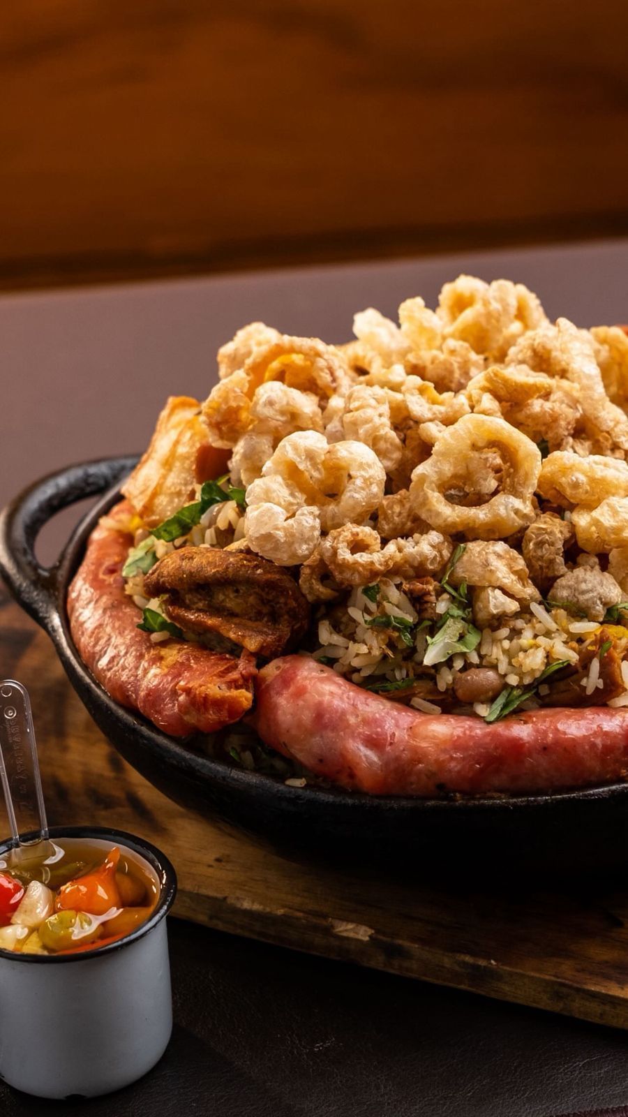 Um clássico das madrugadas de BH, a unidade do Chopp da Fábrica do Santa Efigênia fica aberta até às 5h, servindo o tradicional mexidão  • Divulgação