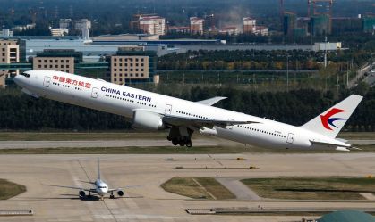 Como é o voo de 29 horas que liga a Argentina à China