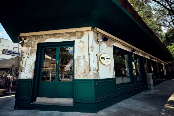 Fachada da Bodega Pepito, em Pinheiros • Rodolfo Regini