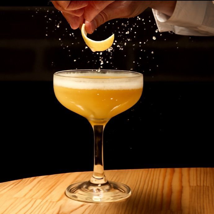 Bar Trench é do brasileiro Rogério Igarashi Vaz • Instagram/Bar Trench