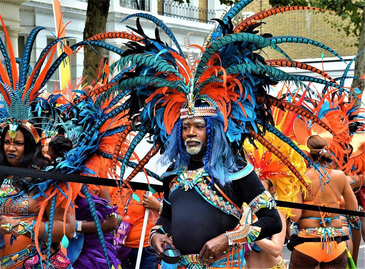 Carnaval de Notting Hill, na Inglaterra • David Sedlecký/Wikimedia Commons