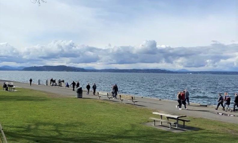Alki Beach é um lugar ideal para passar o dia com crianças • Flickr/Seattle Parks and Recreation