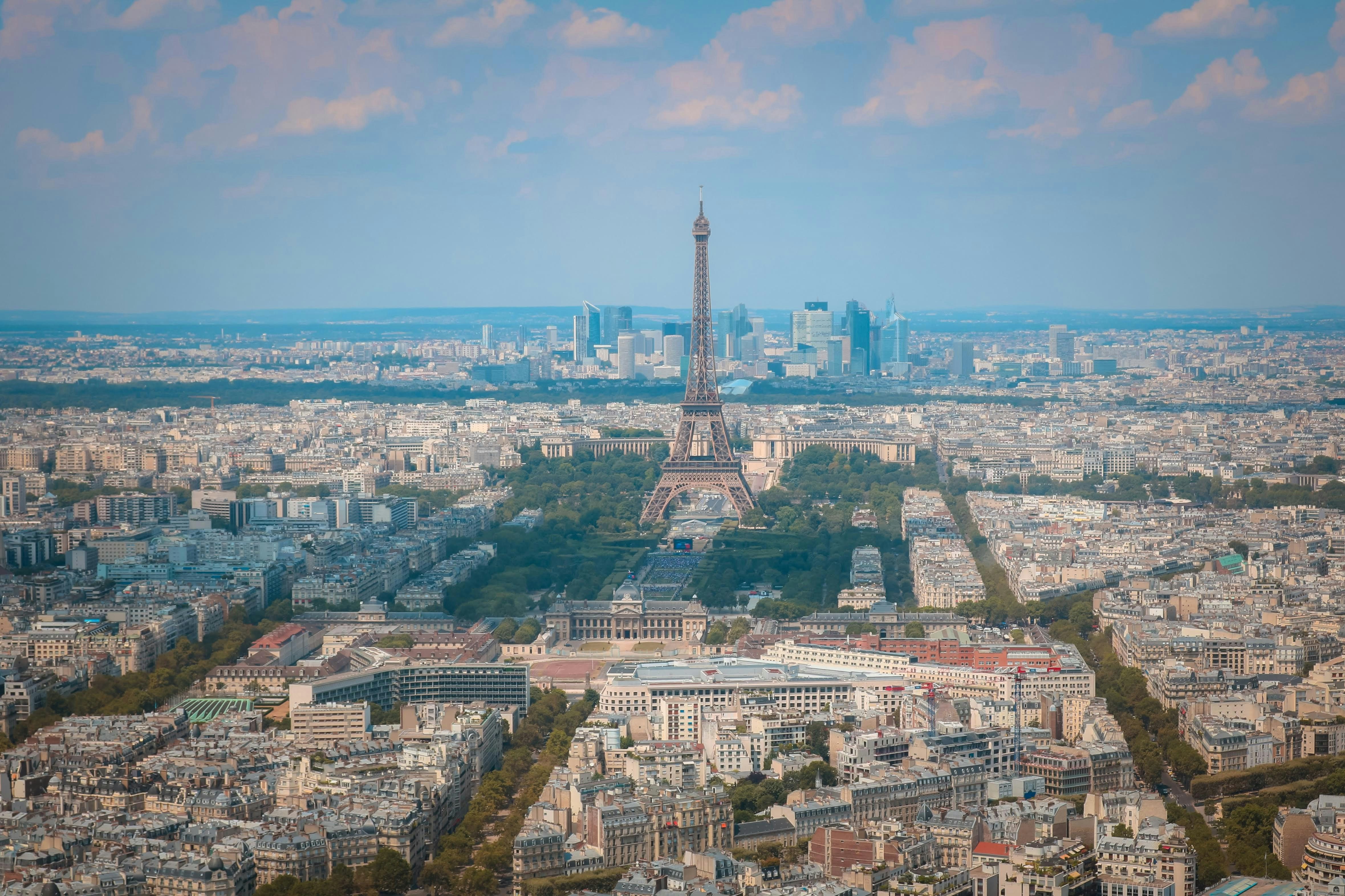 Famoso mirante de Paris fecha em 31 de março por tempo indeterminável