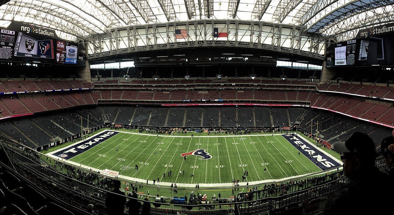 Interior do NRG Stadium, em Houston • /Wikimedia Commons/CC BY-SA 4.0