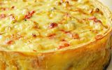 Torta de bacalhau cremosa com base de batatas para Páscoa 