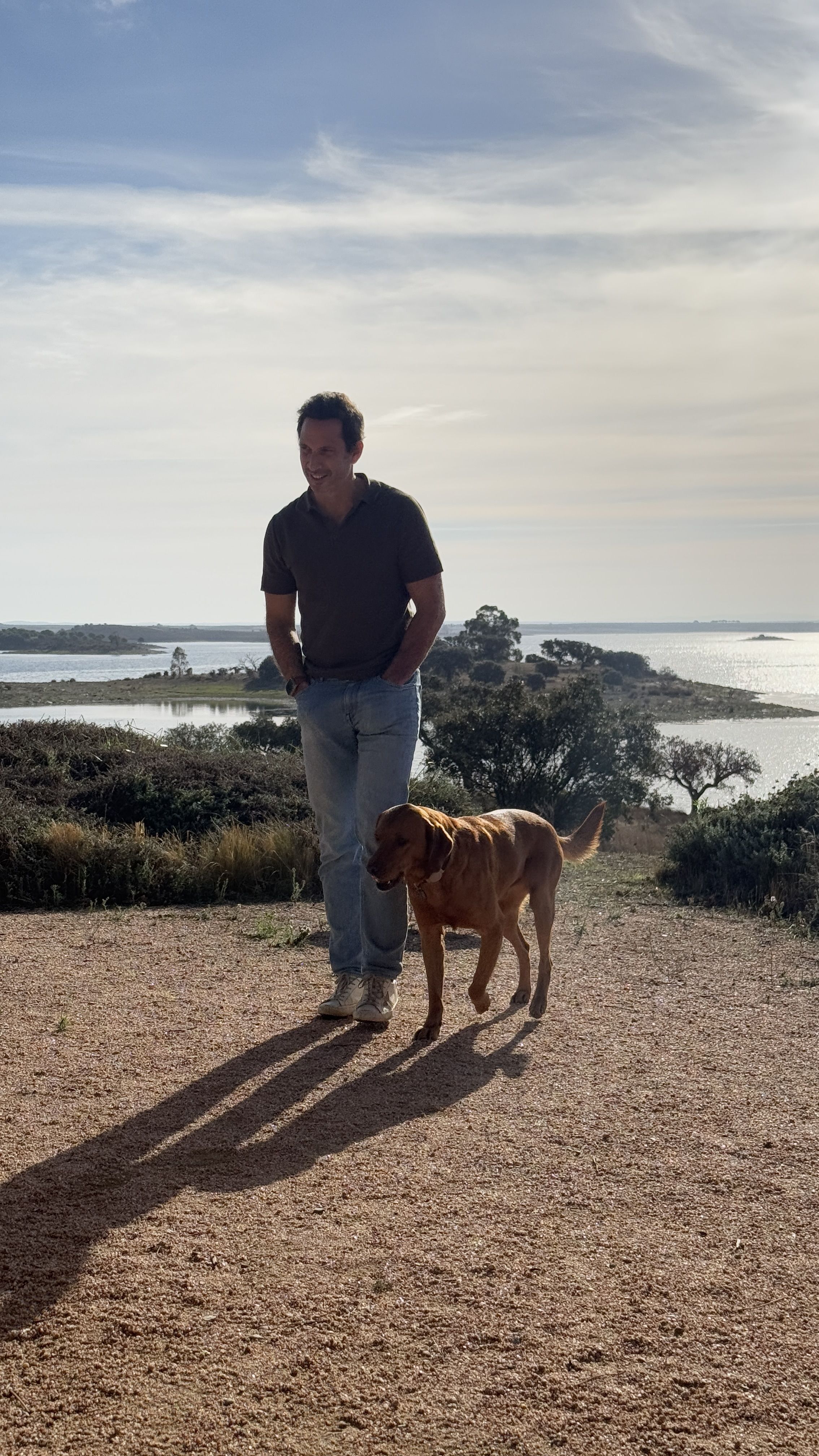Chef José Avillez e seu fiel cachorro, Pote • Tina Bini
