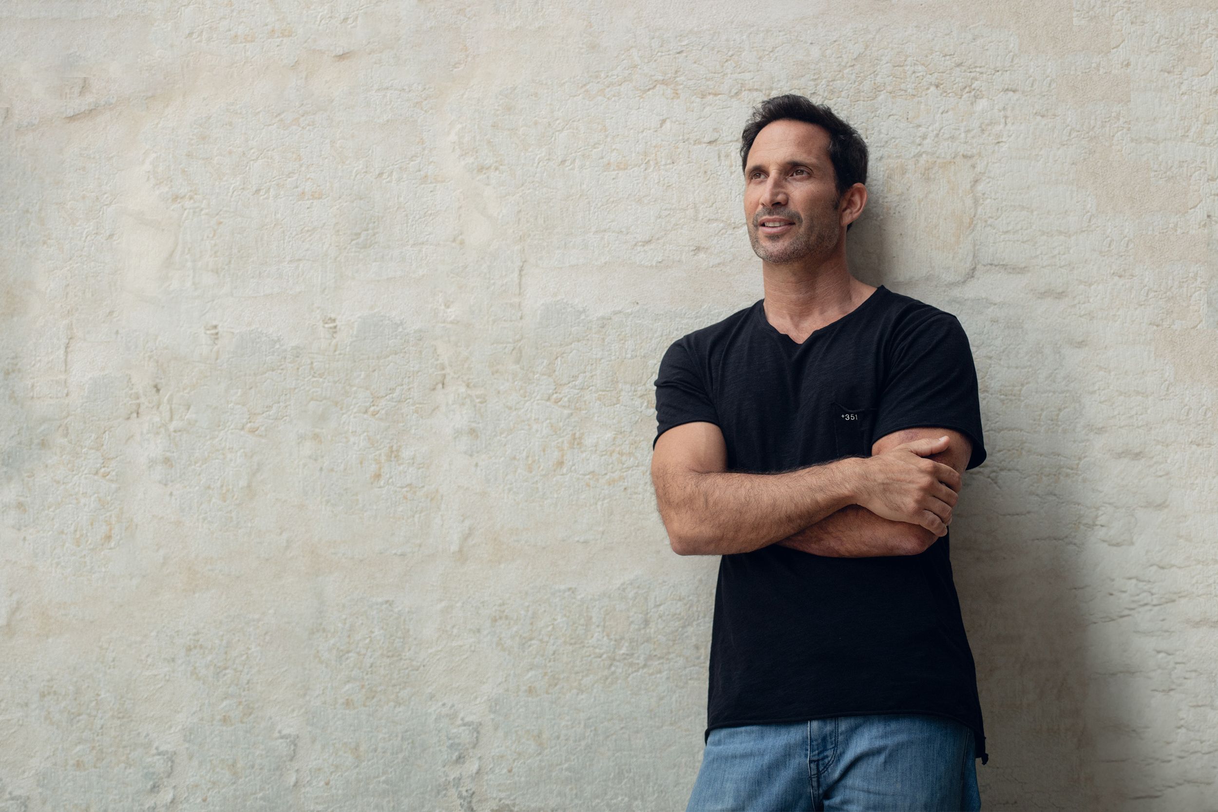 Conheça o chef José Avillez, chef que se tornou um dos grandes porta-vozes da gastronomia portuguesa moderna