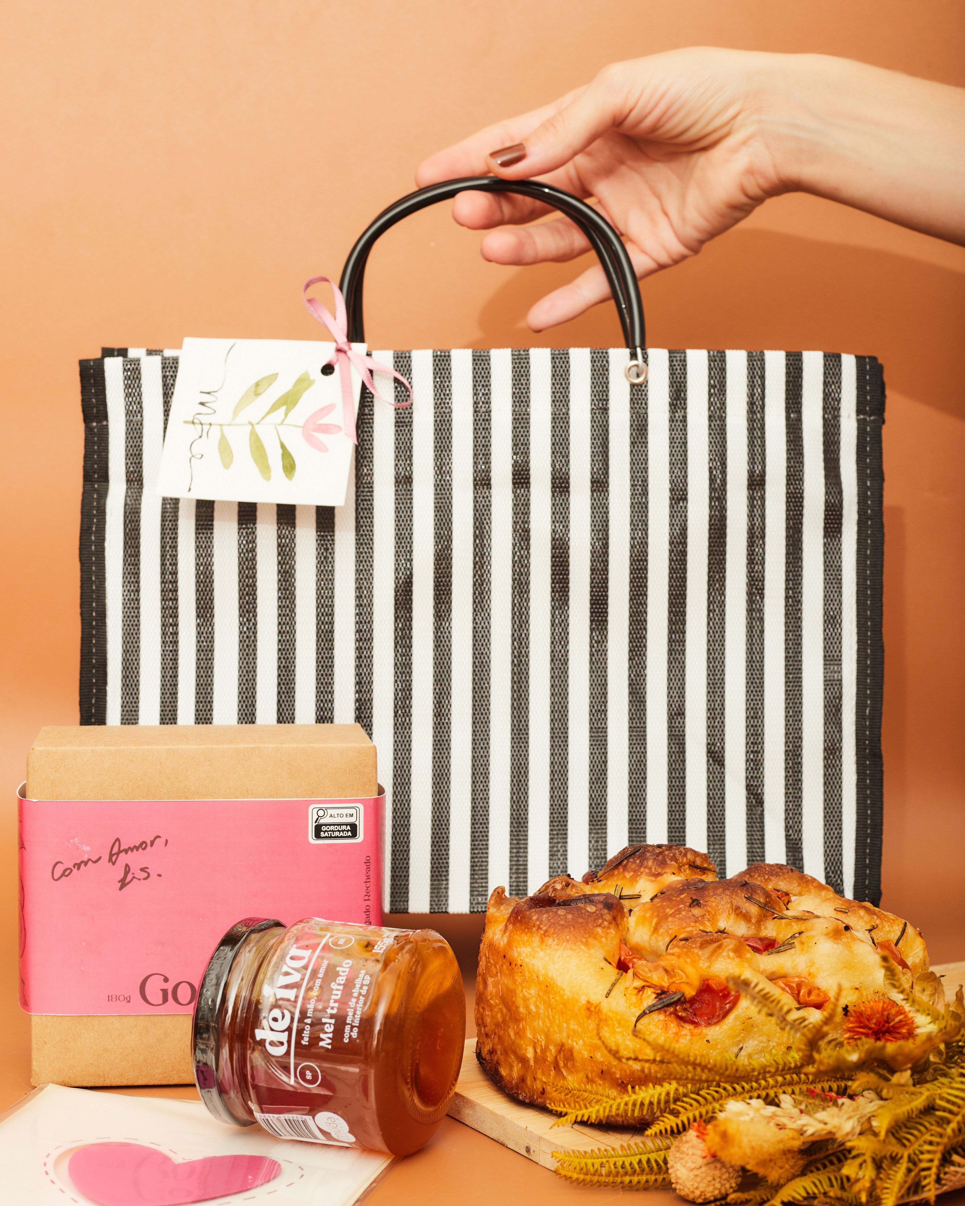 Cesta-Feira cria kits exclusivos para o Dia das Mães • Allan Hiagon
