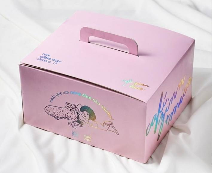 Mica Chocolates faz collab com Café Zinn para box especial de Dia das Mães • Divulgação