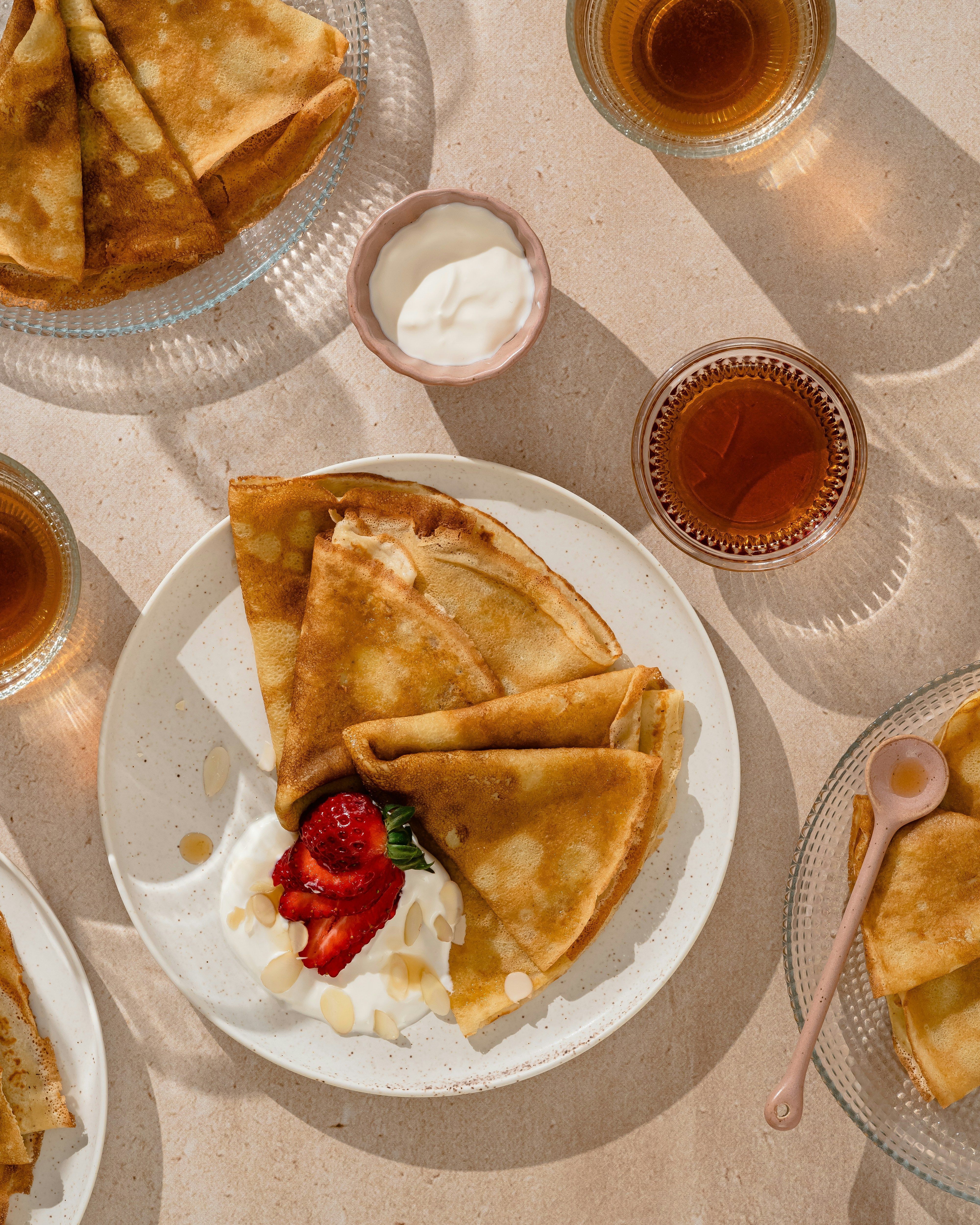 Crepes são panquecas ultrafinas que podem ser recheadas com ingredientes doces ou salgados • Unsplash
