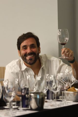 Felipe Almeida é é advogado e foodie • Divulgação