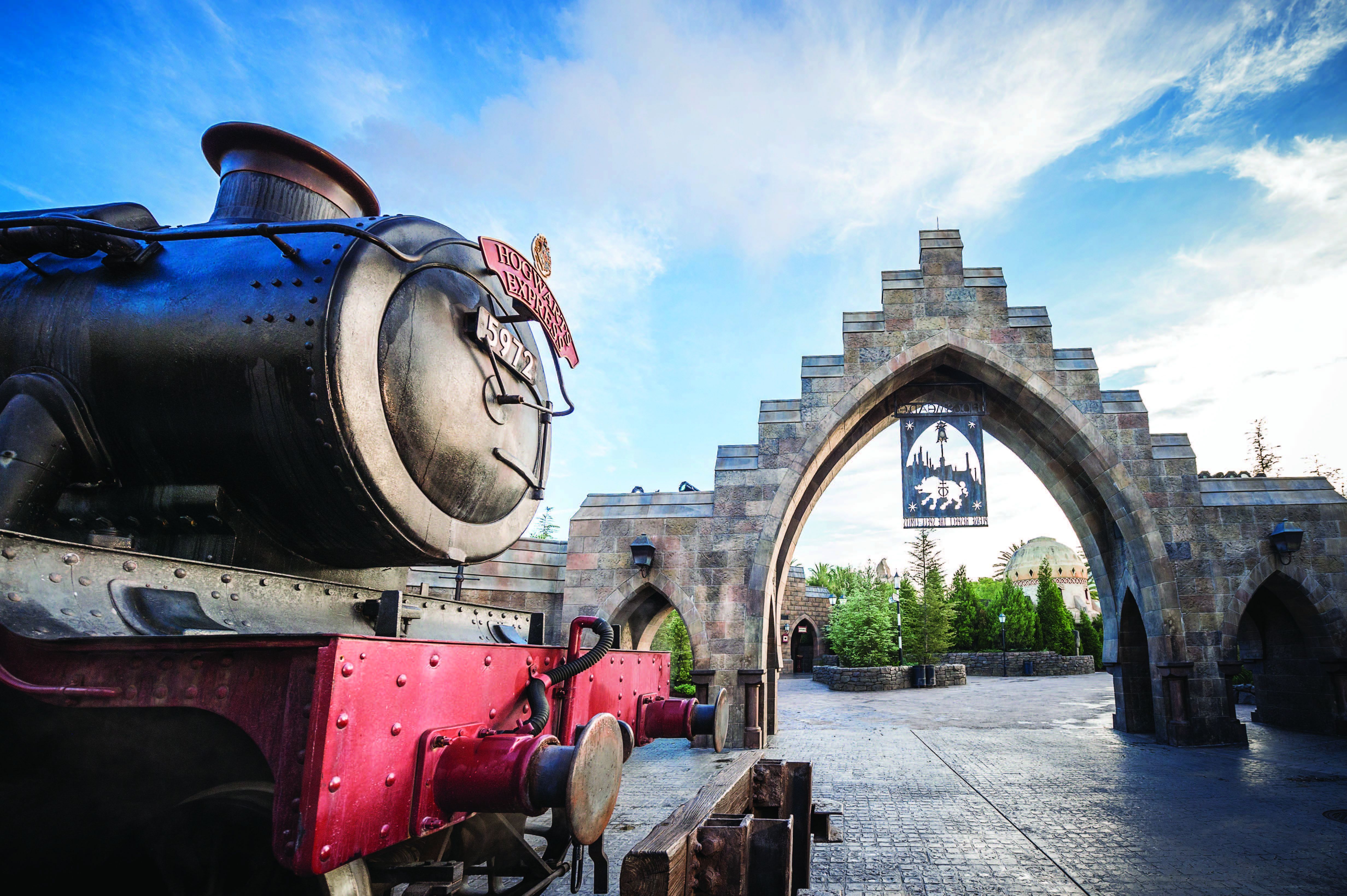 Vila de Hogsmeade na área de Harry Potter no Universal's Islands of Adventure • Divulgação