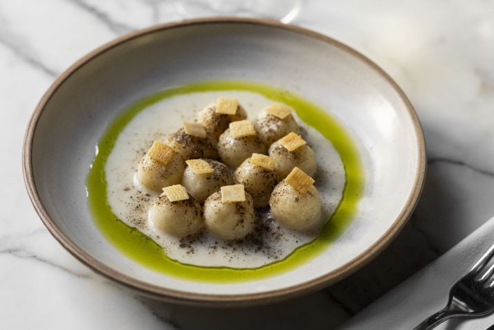 Nhoque cacio e pepe  Divulga��o