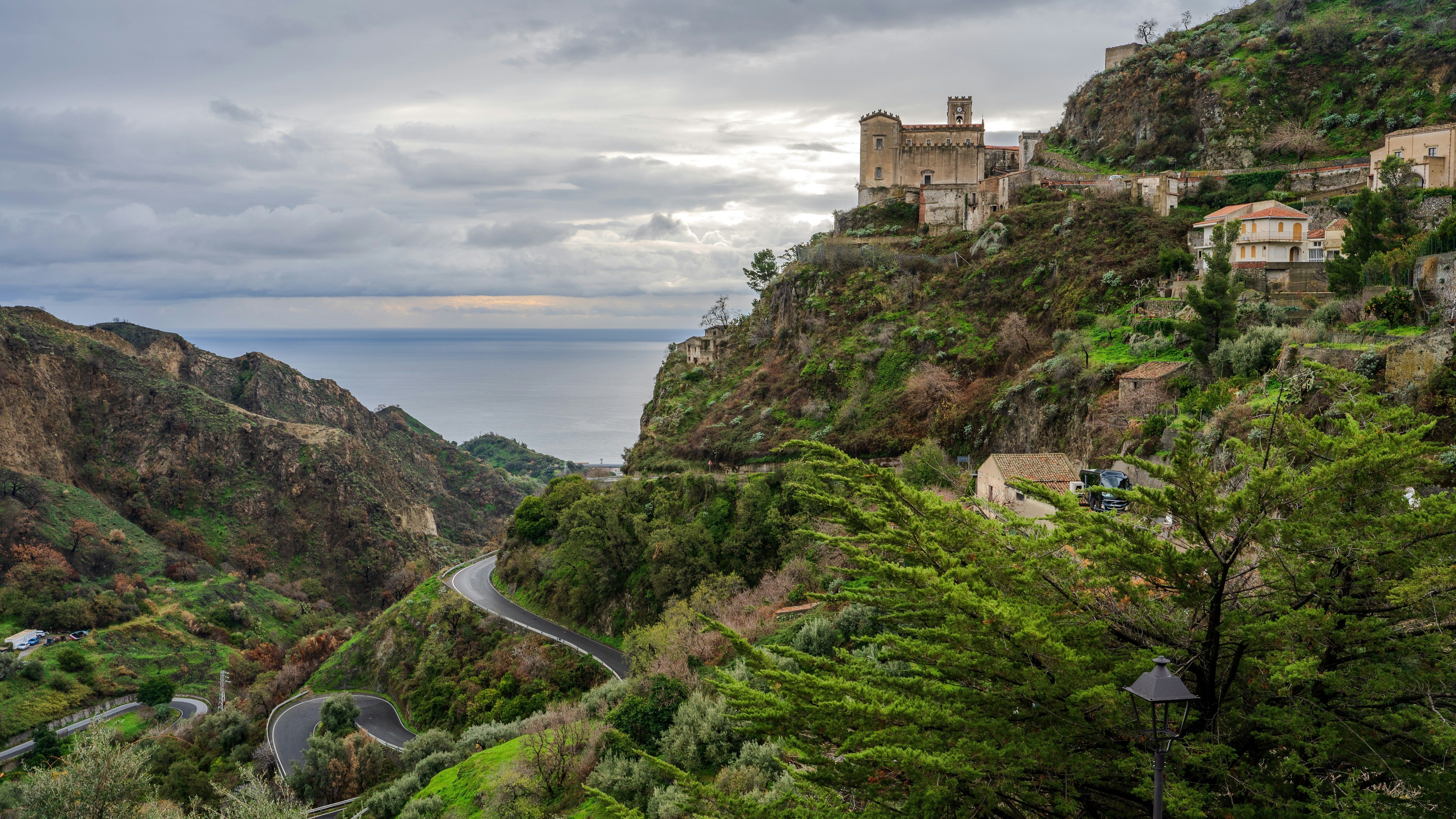 Antes da chegada da equipe de filmagem em 1971, a vida em Savoca havia mudado pouco ao longo do século anterior • Unsplash
