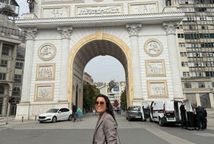 Como é visitar Escópia, a curiosa e incomum capital da Macedônia do Norte