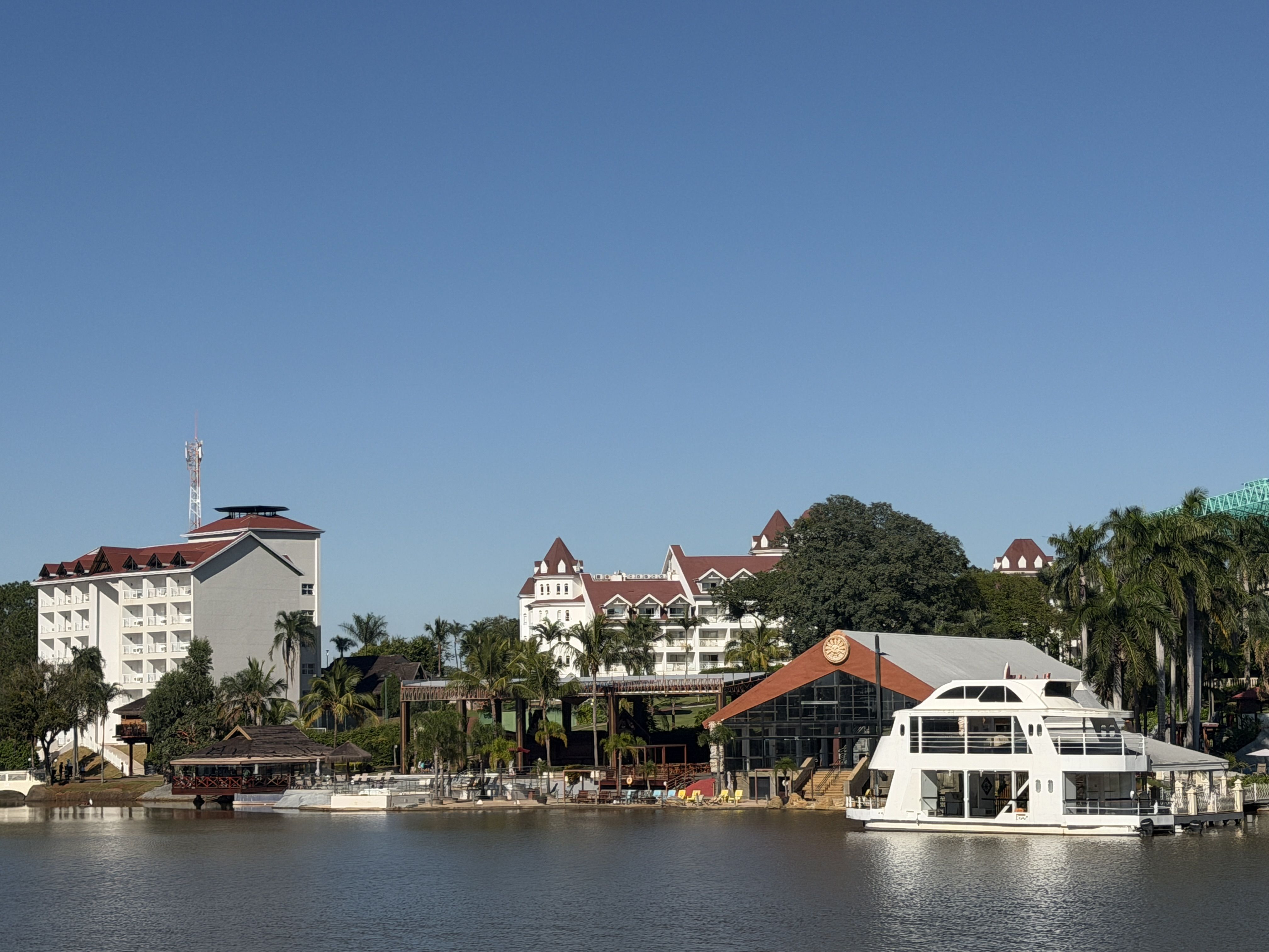 Visão geral do Mavsa Resort