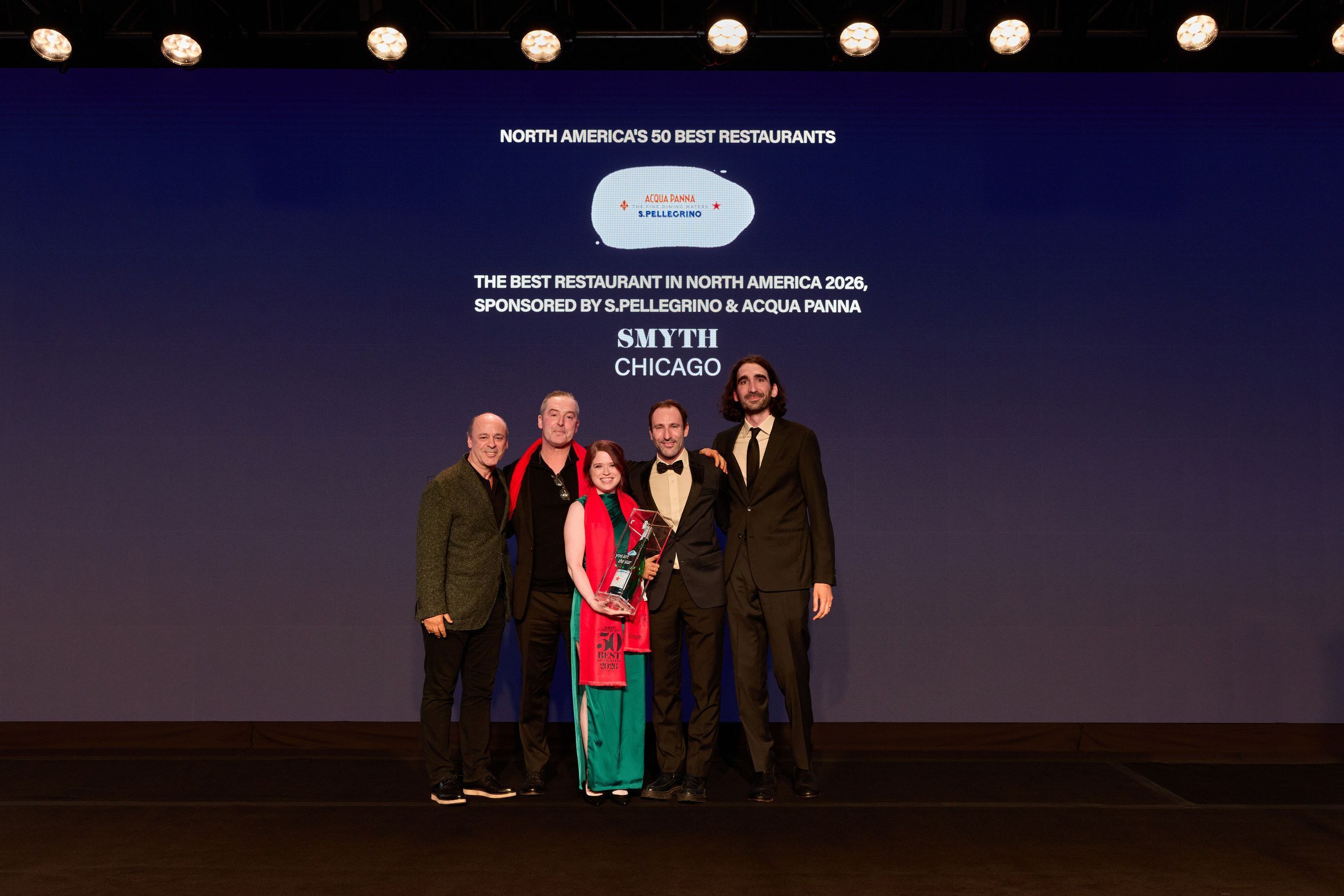 Equipe do Smyth, em Chicago, recebe prêmio de Melhor Restaurante da América do Norte em 2026